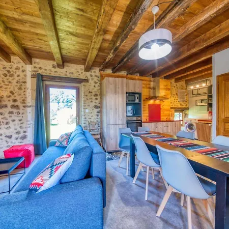 Maison Perigord Noir: Piscine, Ferme Pedagogique, Proche Sites Prehistoriques Et Dordogne - Fr-1-616-325 Hébergement de vacances *